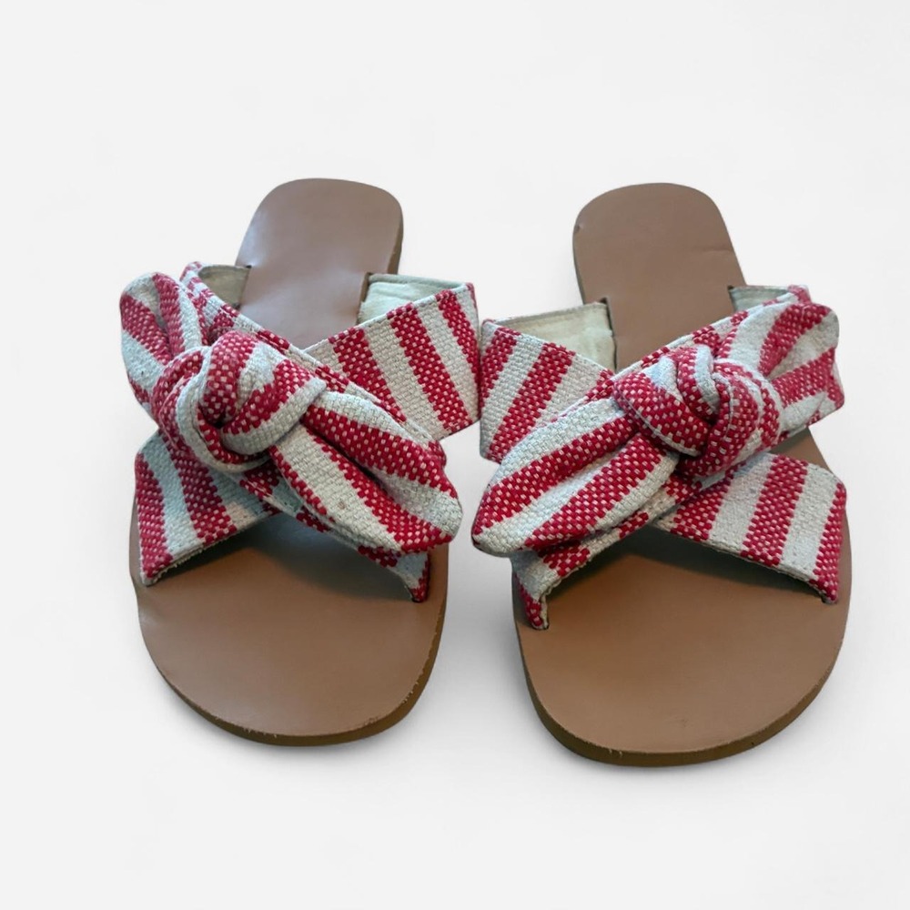 Beachy white & red striped cotton bow sandals w/ women's Size 7.5 Boho coastal